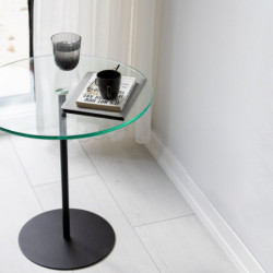Mesa auxiliar Chill negro Practica Hogar